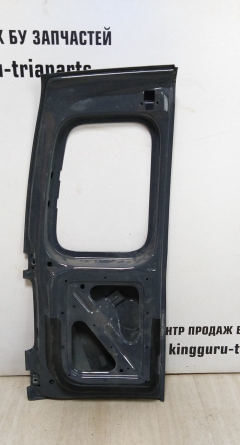 Дверь багажника правая Volkswagen Caddy 3 oem 2K0827092G (скл-3) Дверь багажника правая Volkswagen Caddy 3 oem 2K0827092G (скл-3)