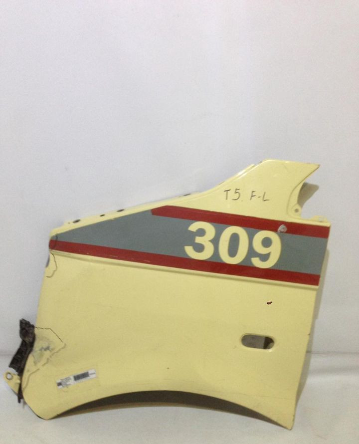 Крыло переднее левое Volkswagen Transporter T5 вмятины (скл-3)