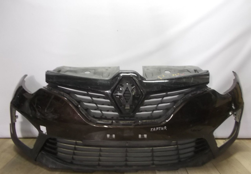Бампер передний бу Renault Kaptur OEM 620222180R