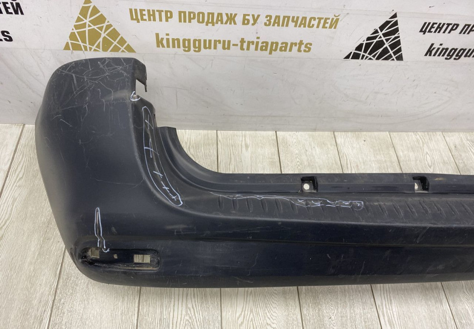 Бампер задний Lada Largus 2012 OEM 8450000256 (Скл-3)