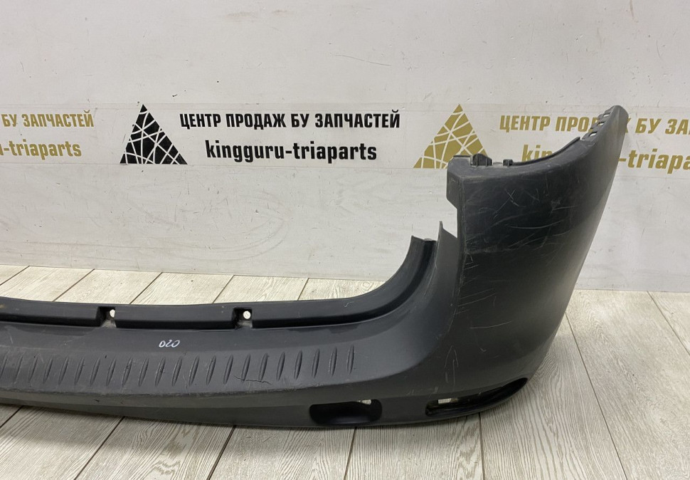 Бампер задний Lada Largus 2012 OEM 8450000256 (Скл-3) Бампер задний Lada Largus 2012 OEM 8450000256 (Скл-3)