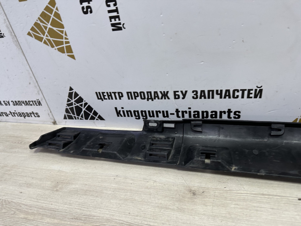 Порог левый бу Renault Sandero Stepway 2 OEM 764190070R Порог левый бу Renault Sandero Stepway 2 OEM 764190070R