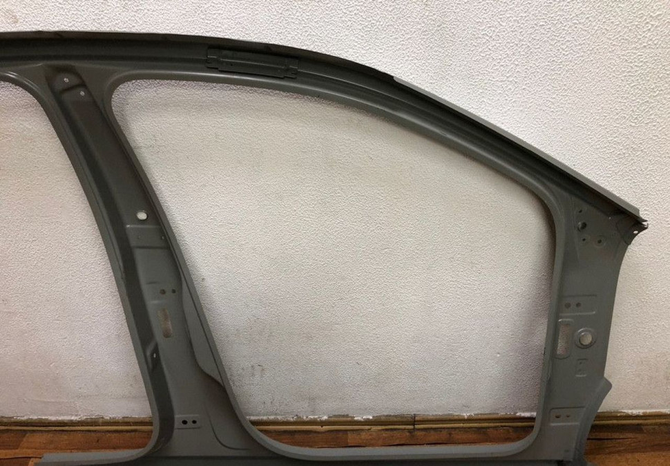 Боковина левая Volkswagen Polo 09- седан (нов. ориг) Боковина левая Volkswagen Polo 09- седан (нов. ориг)