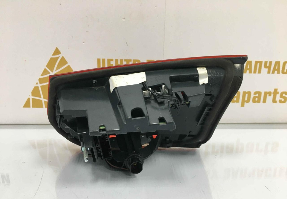 Фонарь левый внутренний BMW 3 F30 рестайлинг OEM 63217369119