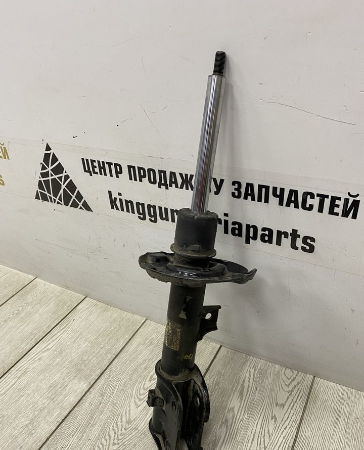 Амортизатор передний правый Hyundai IX35 2010 OEM 546602Y610 Амортизатор передний правый Hyundai IX35 2010 OEM 546602Y610