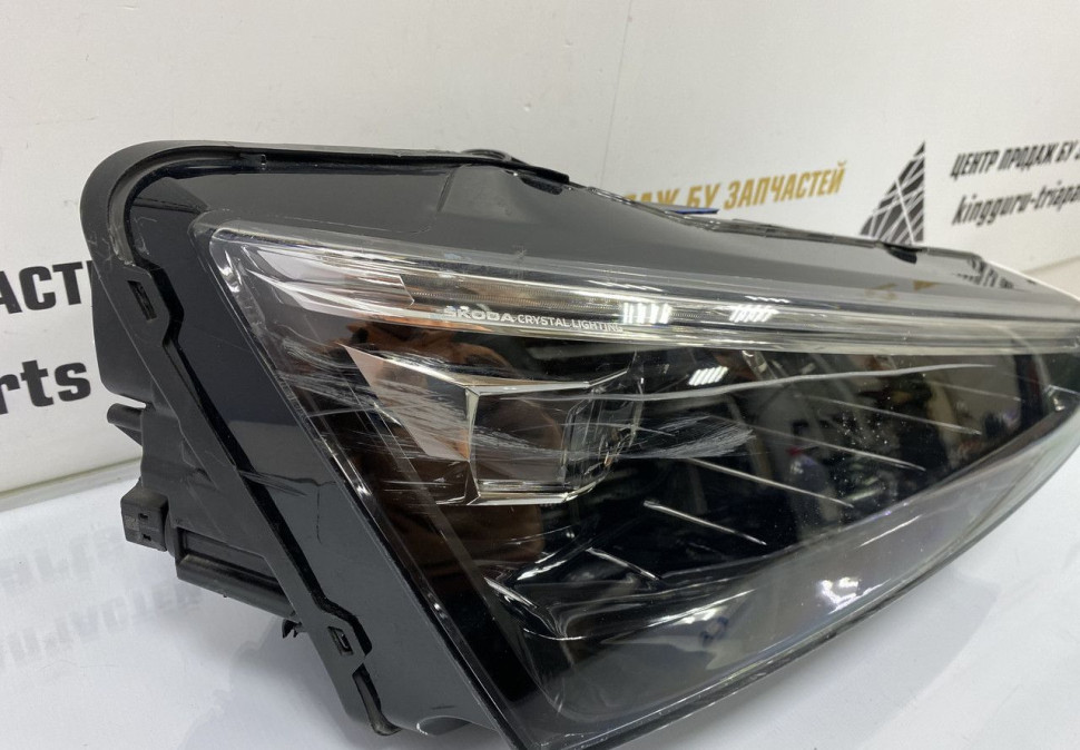 Фара ЛЭД LED правая Skoda Rapid 2 OEM 60U941020A Фара ЛЭД LED правая Skoda Rapid 2 OEM 60U941020A