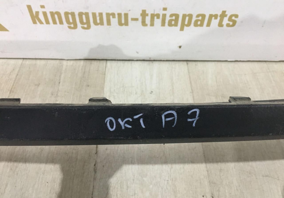 Спойлер заднего бампера Skoda Octavia A7 OEM 5E5807521
