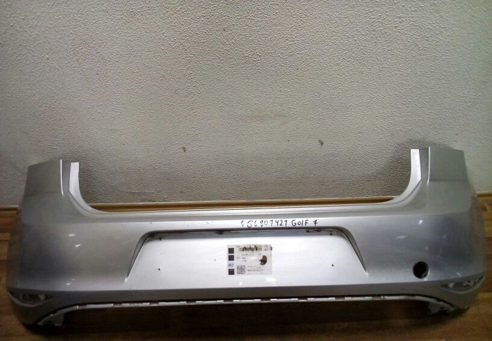 Бампер задний Volkswagen Golf 7 Oem 5G6807421