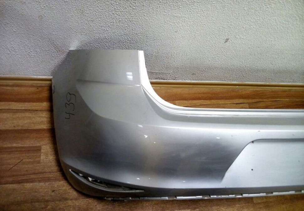Бампер задний Volkswagen Golf 7 Oem 5G6807421 Бампер задний Volkswagen Golf 7 Oem 5G6807421
