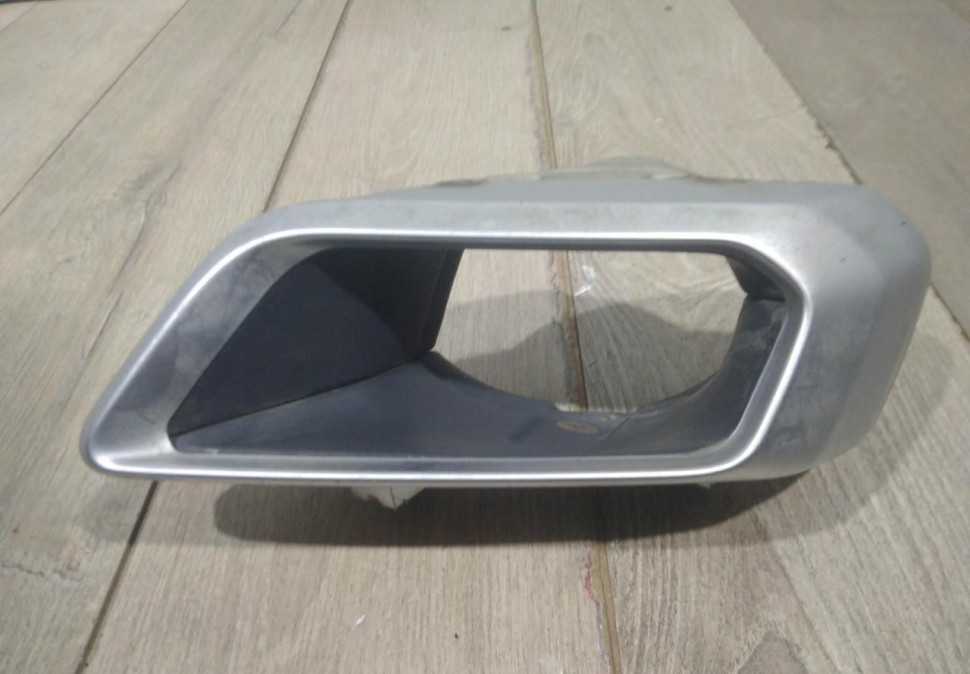 Насадка глушителя левая бу BMW X5 G05 OEM 51127493625