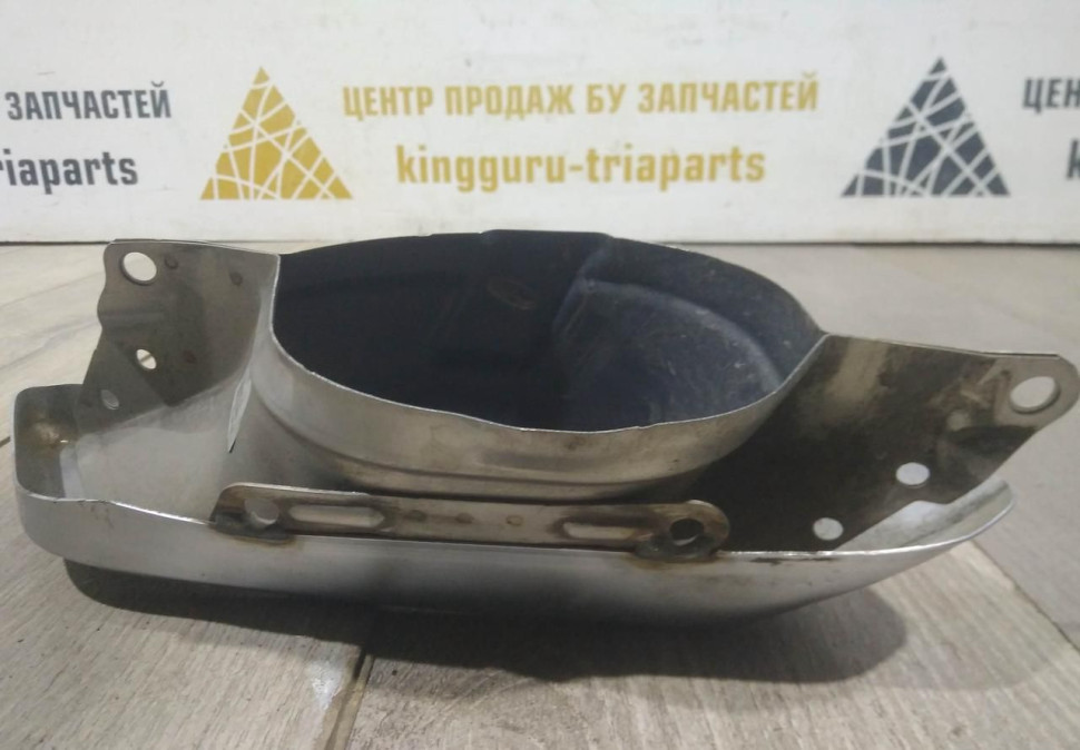 Насадка глушителя левая бу BMW X5 G05 OEM 51127493625