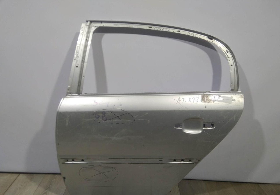 Дверь задняя левая Opel Vectra C sedan OEM 93175836