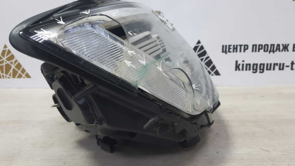 Фара правая LED Volkswagen Multivan T6 2015 Дорестайлинг Фара правая LED Volkswagen Multivan T6 2015 Дорестайлинг