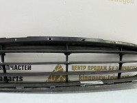 Решетка переднего бампера Hyundai Solaris 1 дорестайлинг OEM 865611R000