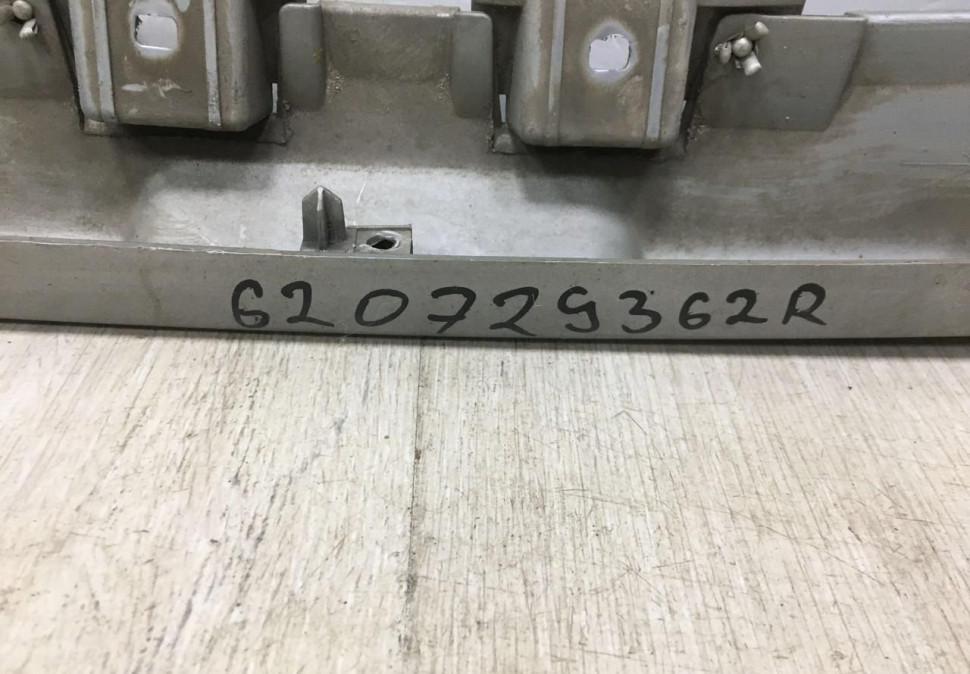 Молдинг бампера передний Renault Sandero Stepway 2 OEM 620729362R