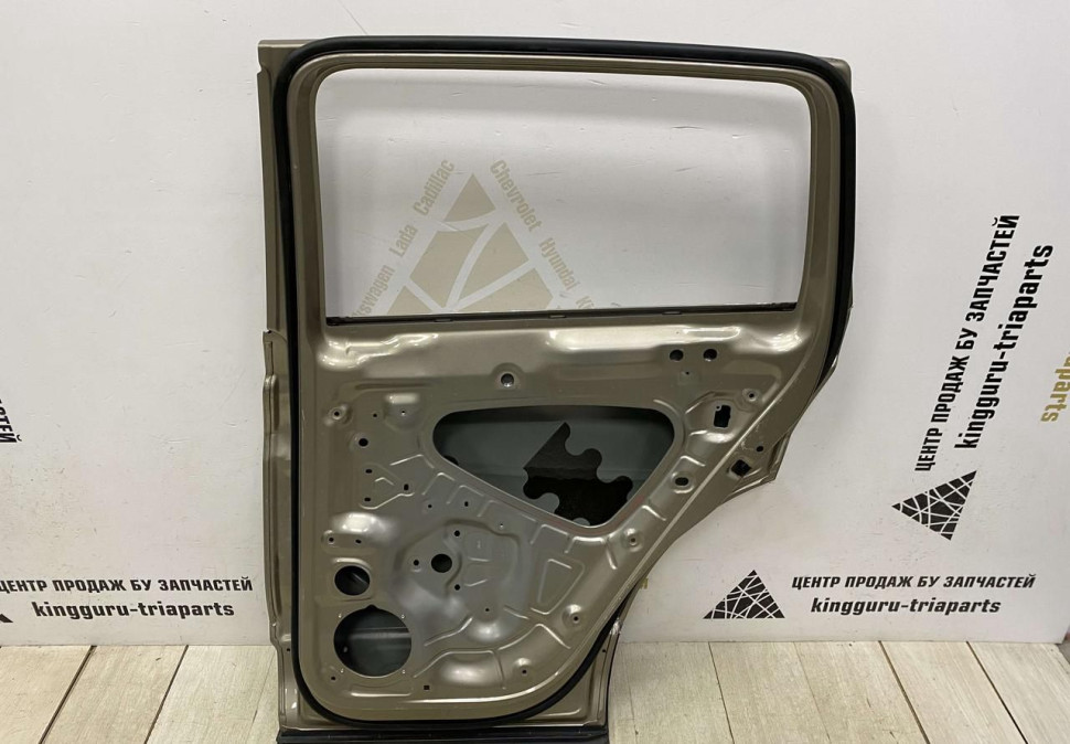 Дверь задняя правая Volkswagen Tiguan 2 2016 oem 5NA833056J