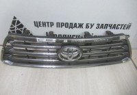Решетка радиатора Toyota Highlander 2 oem 5311148110(скл-3)
