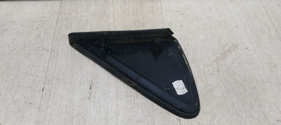 Накладка зеркала правая Volkswagen Polo 5 09-20 oem 6RU853274 Накладка зеркала правая Volkswagen Polo 5 09-20 oem 6RU853274