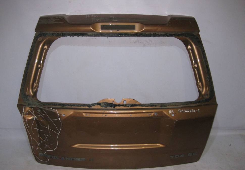 Крышка багажника Land Rover Freelander 2 (вмятина) (скл-3) Крышка багажника Land Rover Freelander 2 (вмятина) (скл-3)