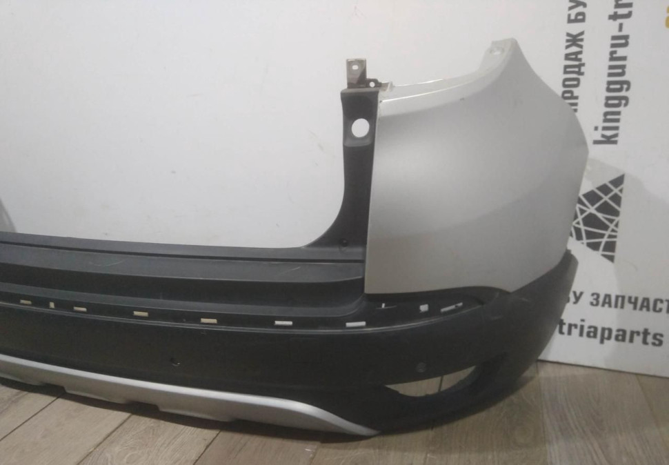 Бампер задний бу Renault Kaptur OEM 850220429R (В)