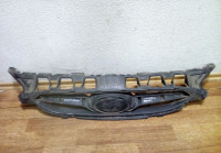 Решетка радиатора Hyundai Solaris до рест Oem 863511R000 (трещ)
