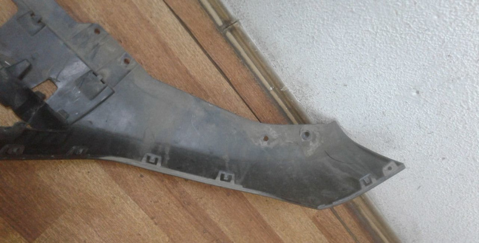 Спойлер переднего бампера бу BMW X1 F48 OEM 51117354816 Спойлер переднего бампера бу BMW X1 F48 OEM 51117354816