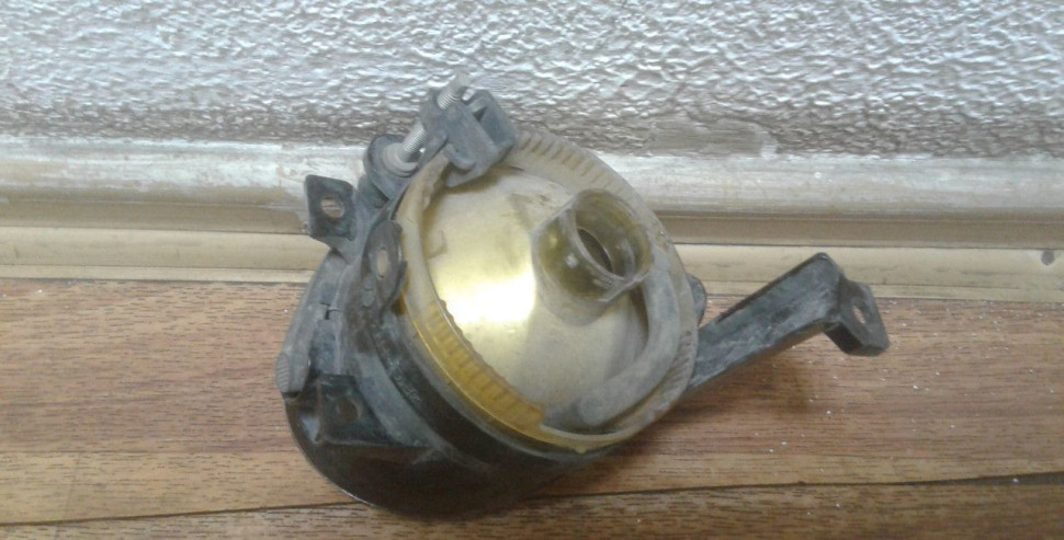 Фара птф левая Volkswagen Polo / Caddy / Tiguan oem 1t0941699g