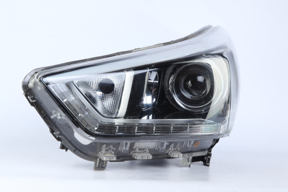 Фара левая диодная Hyundai Creta oem 92101m0100
