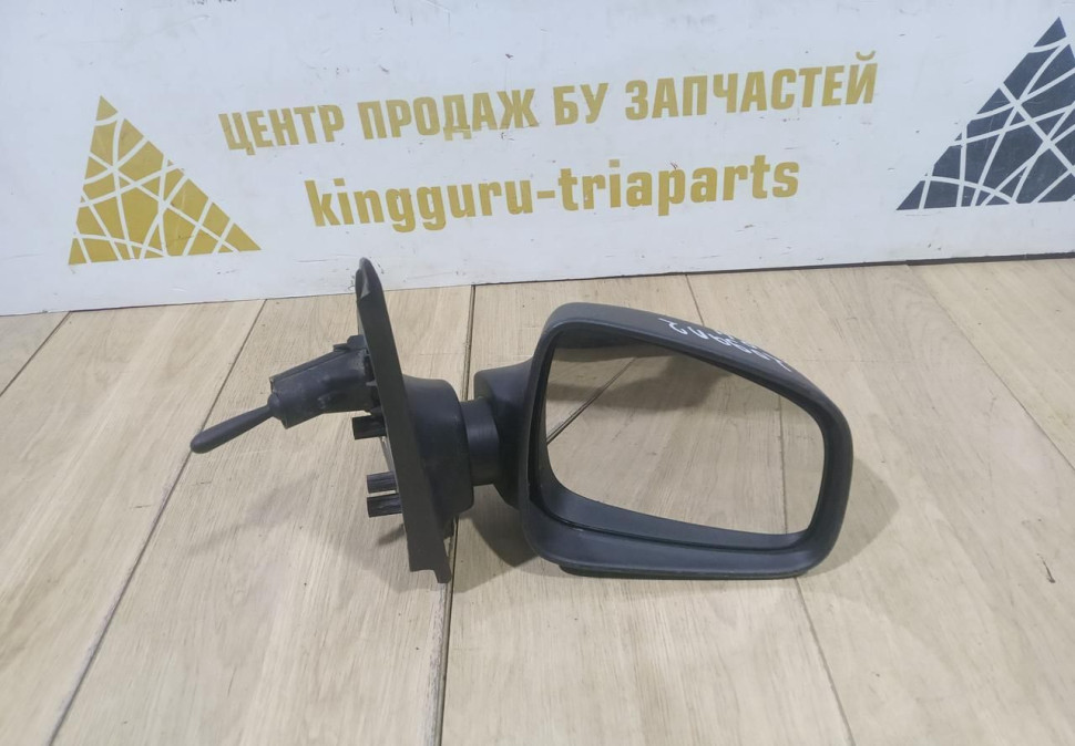 Зеркало правое механическое с обогревом бу Renault Logan 2 OEM 963019406R