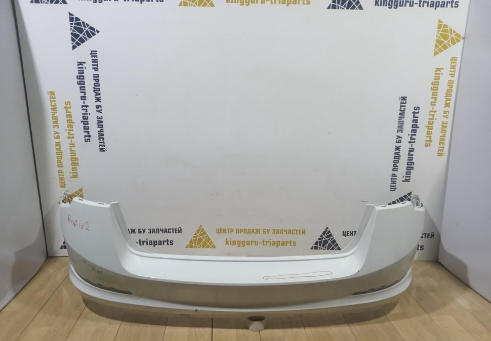 Бампер задний бу Skoda Rapid 2 OEM 60U807421D
