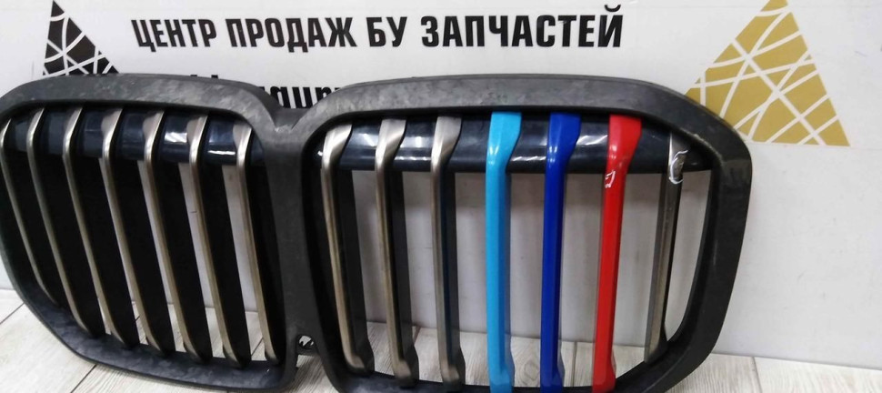 Решетка радиатора BMW X7 G07 OEM 51138094566 Решетка радиатора BMW X7 G07 OEM 51138094566
