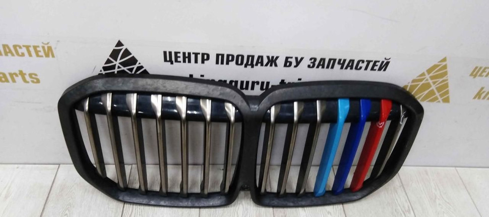 Решетка радиатора BMW X7 G07 OEM 51138094566 Решетка радиатора BMW X7 G07 OEM 51138094566