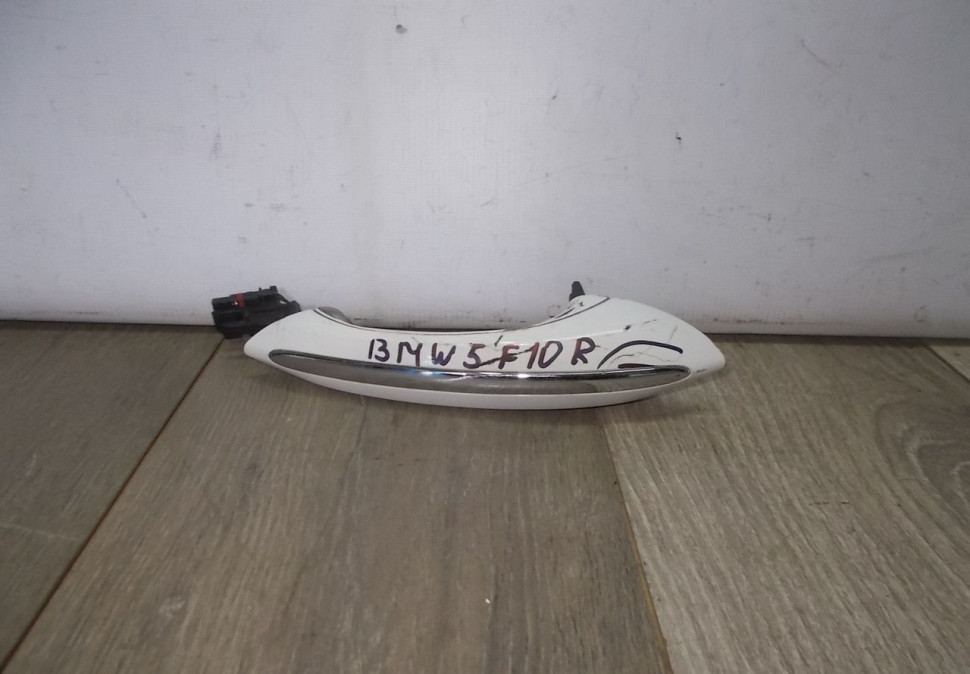 Ручка двери передняя правая бу BMW 5 F10 OEM 51217231934