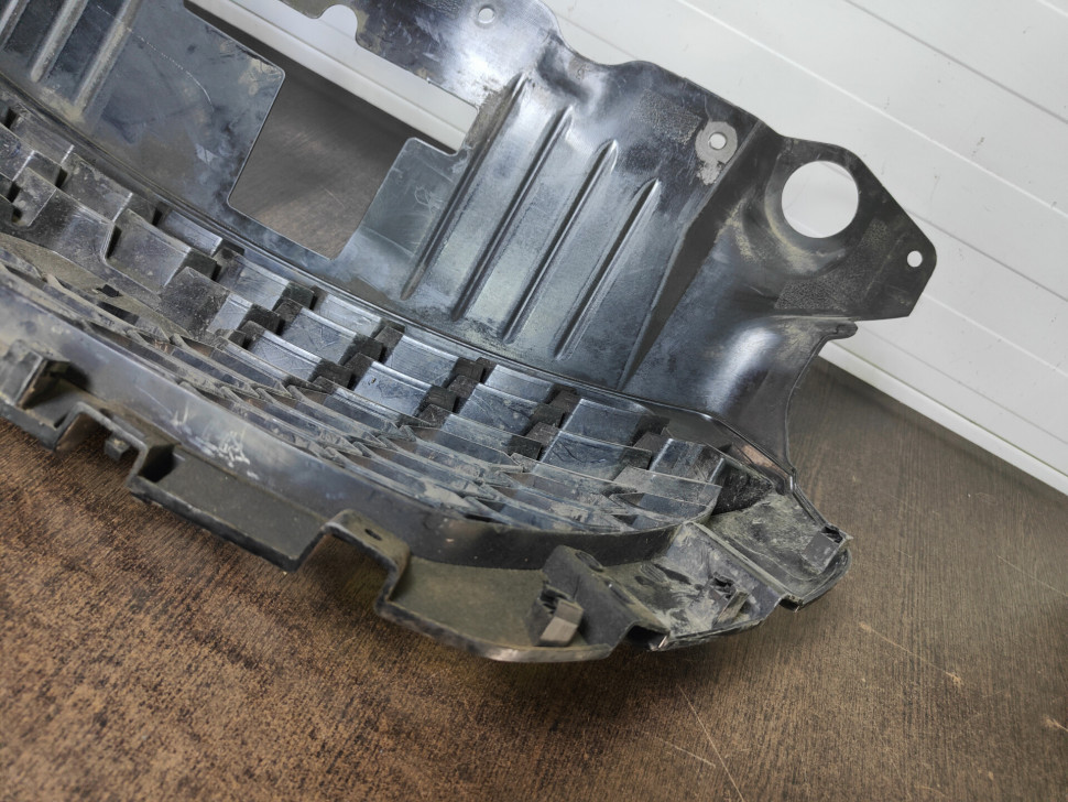 Решетка радиатора бу Datsun MiDo OEM 21972803056