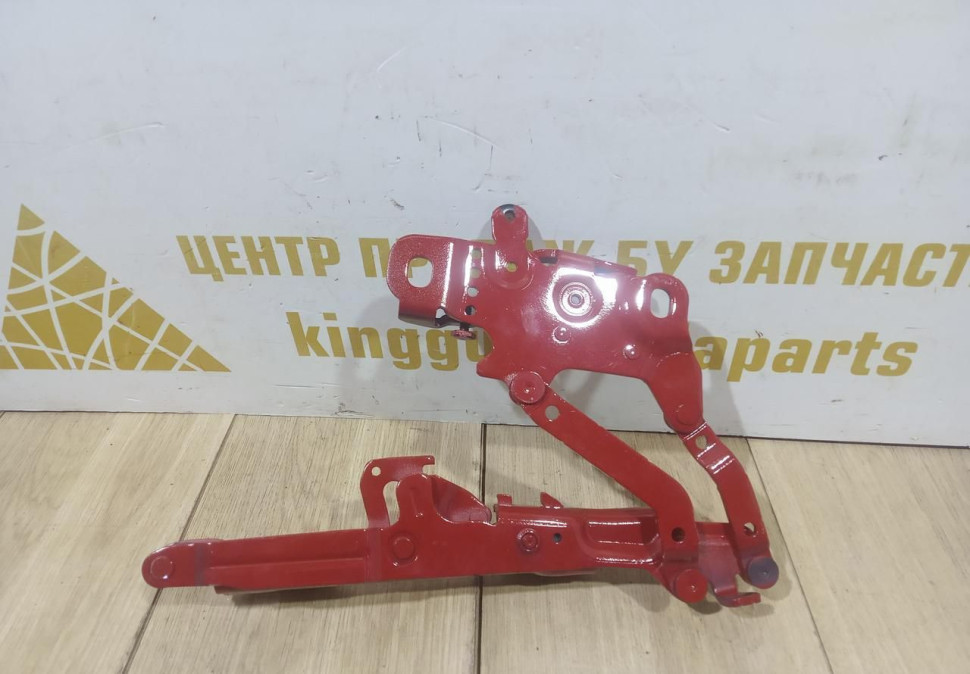 Петля капота правая бу BMW 3 F30 OEM 7239416