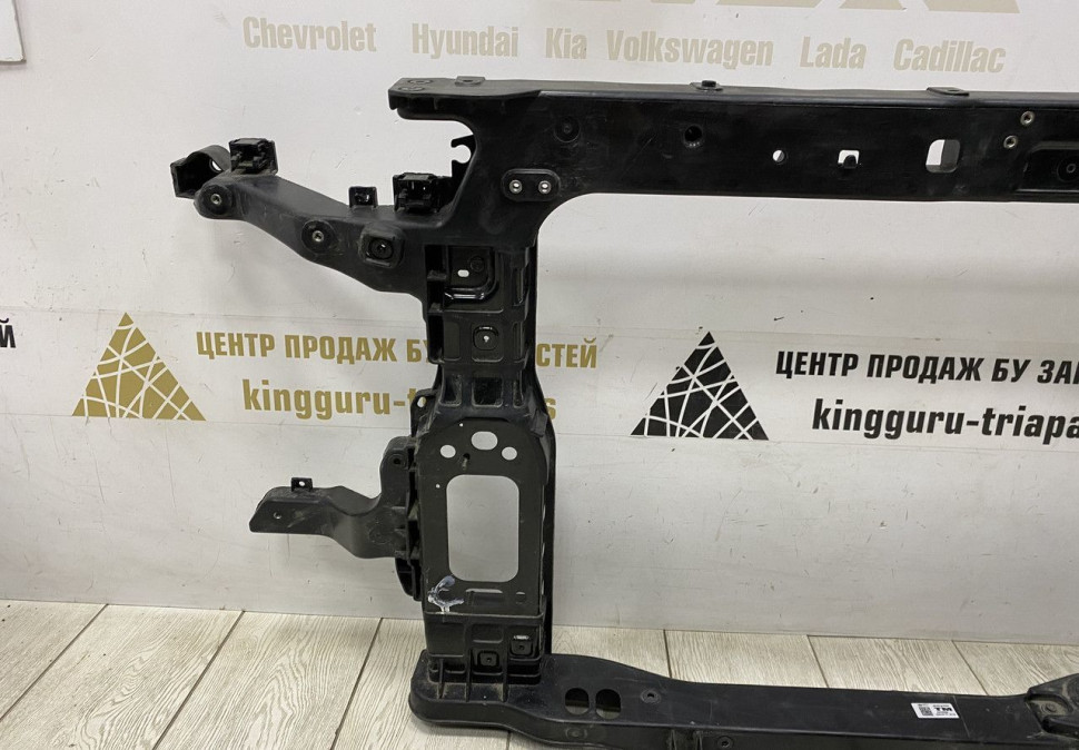 Панель передняя Hyuudai Santa Fe 4 2018 oem 64101S1000 Панель передняя Hyuudai Santa Fe 4 2018 oem 64101S1000