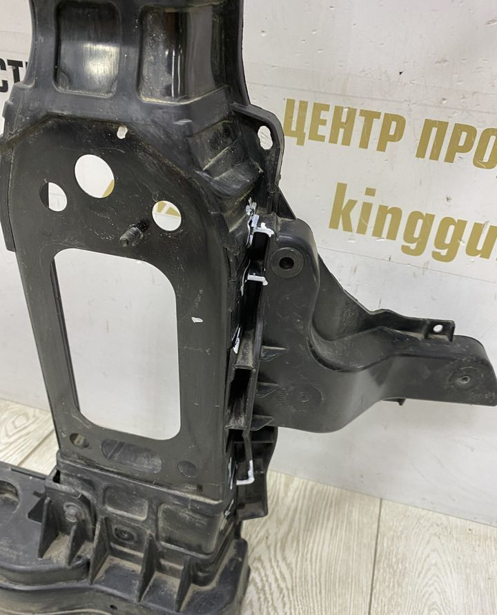 Панель передняя Hyuudai Santa Fe 4 2018 oem 64101S1000 Панель передняя Hyuudai Santa Fe 4 2018 oem 64101S1000