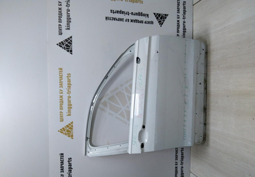 Дверь передняя правая Volkswagen Tiguan 2 2016 oem 5NA831056M