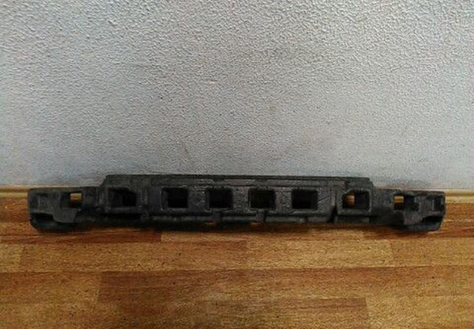 Абсорбер переднего бампера Volkswagen Passat B6 (06-11) oem 3c0807248c