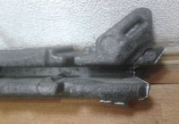 Абсорбер переднего бампера Hyundai Grand Santa Fe 3 oem 86520b8000 (Слом.часть)