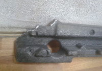 Абсорбер переднего бампера Hyundai Grand Santa Fe 3 oem 86520b8000 (Слом.часть)