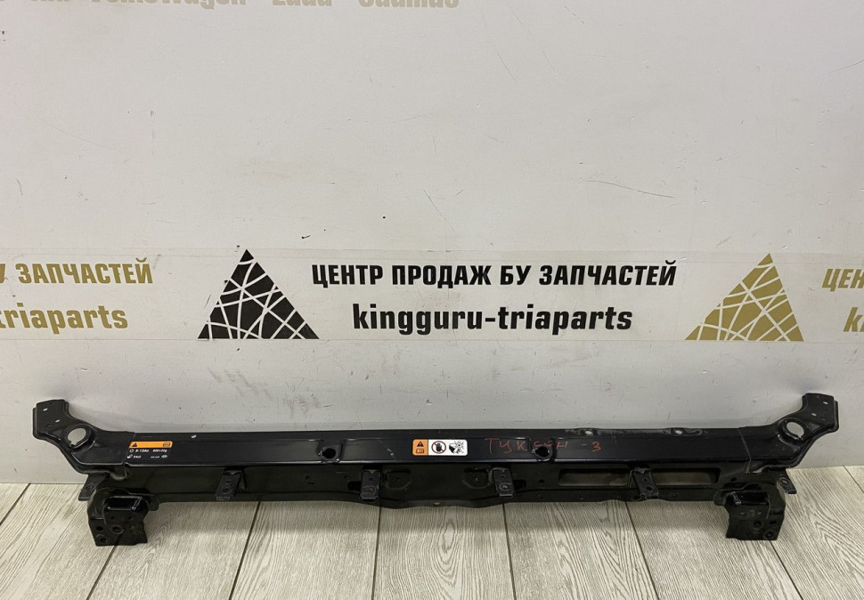 Панель передняя верхняя часть Hyundai Tucson 3 2015 OEM 64101D7000 64101D7001