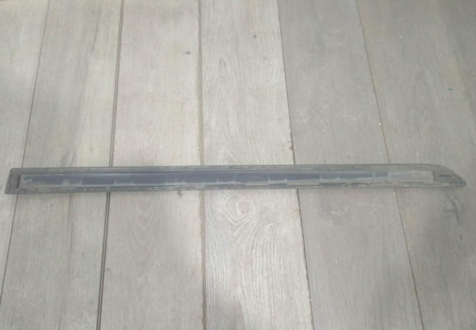 Молдинг двери передний левый бу Skoda Yeti OEM 5L0853515A Молдинг двери передний левый бу Skoda Yeti OEM 5L0853515A