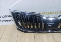 Решетка радиатора Skoda Octavia A7 рестайлинг OEM 5E0853653C