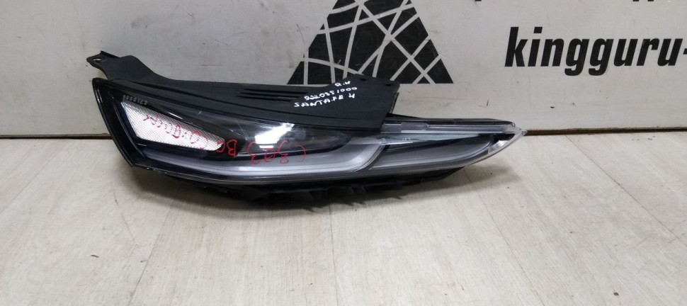 Фара правая верхняя LED Hyndai Santa Fe 4 2018> oem 92208s1000