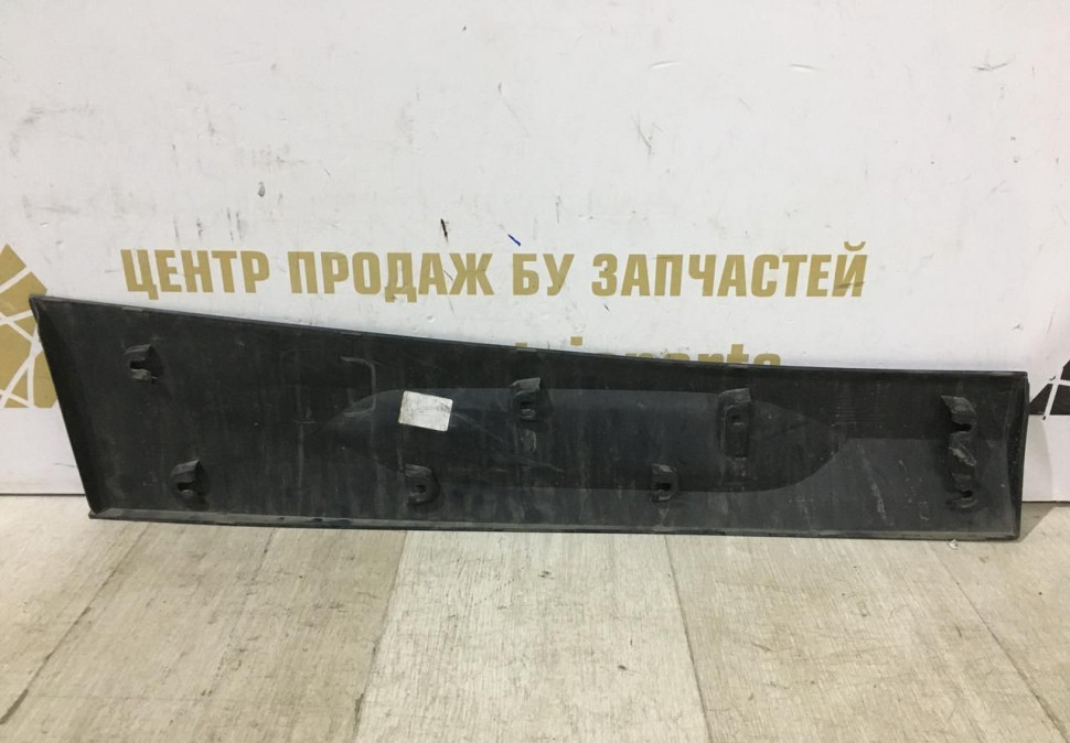 Накладка двери задняя левая BMW X2 F39 OEM 51137420515 Накладка двери задняя левая BMW X2 F39 OEM 51137420515