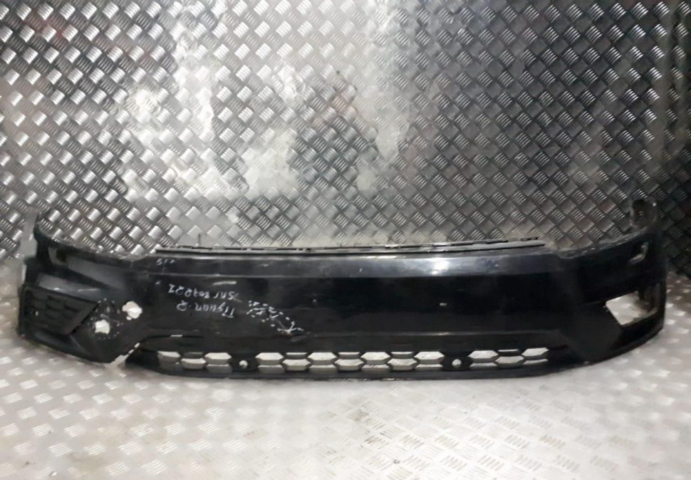 Бампер передний Volkswagen Tiguan 2 oem 5nr807221