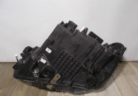 Фара ЛЭД LED правая бу BMW X1 F48 OEM 63117472220