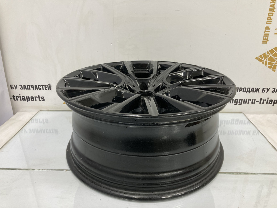 Диск колесный литой передний R20 BMW 7 G11 M-Pack OEM 36118745914 Диск колесный литой передний R20 BMW 7 G11 M-Pack OEM 36118745914