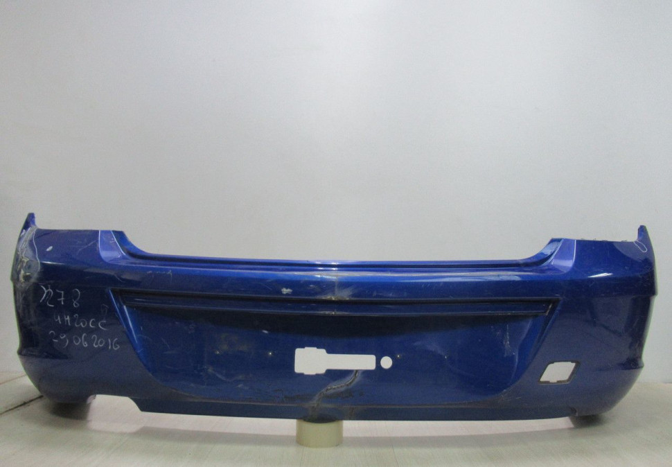 Бампер задний Chevrolet Cobalt 2 oem 52022577 (после ремонта) (мал.трещ)